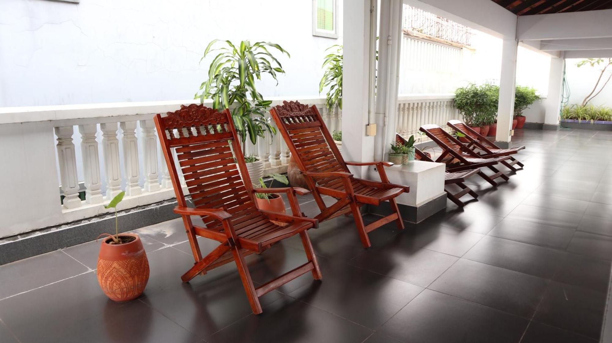 E&V Apartment Phnom Penh Bagian luar foto